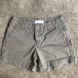Gap chino shorts